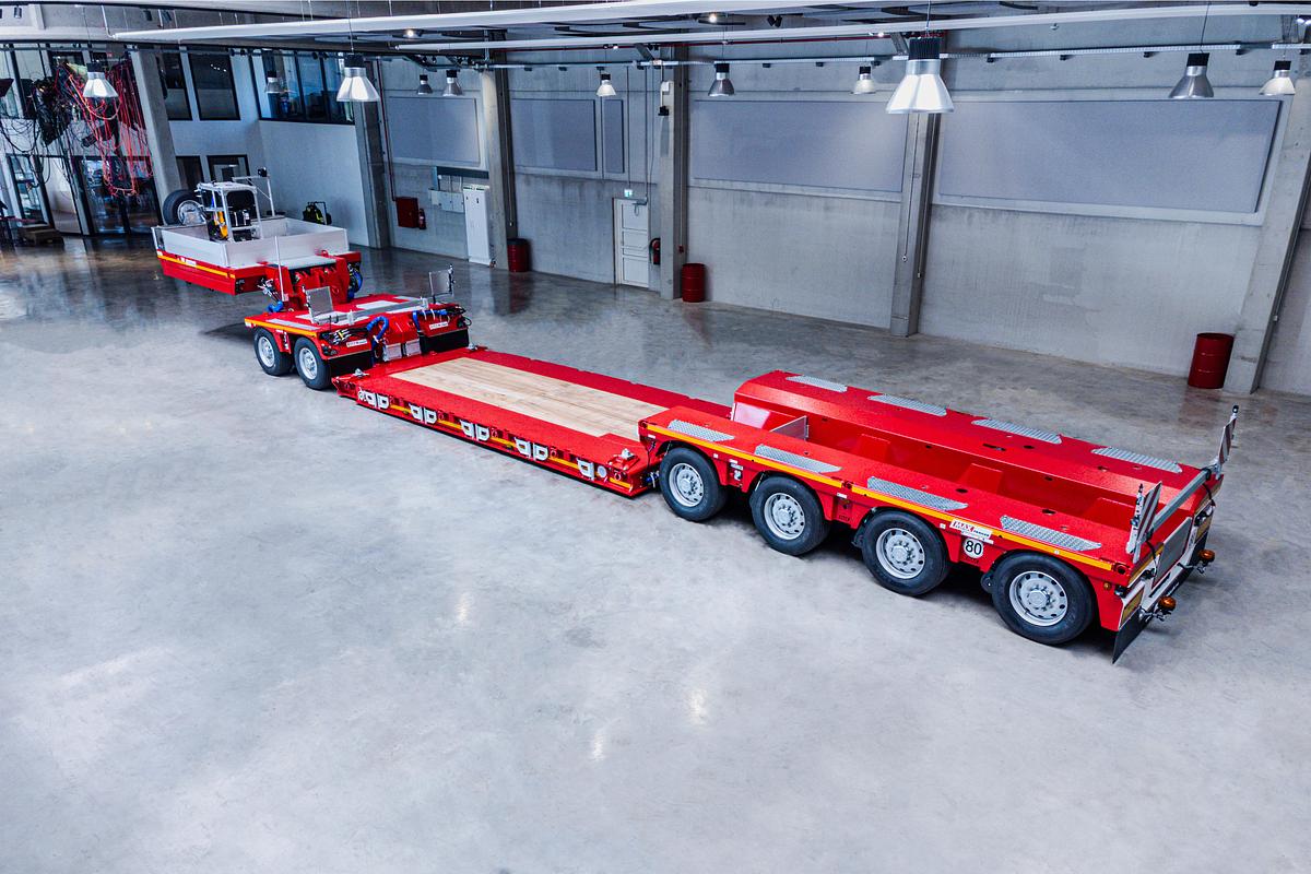 MAX710 lowbed trailer