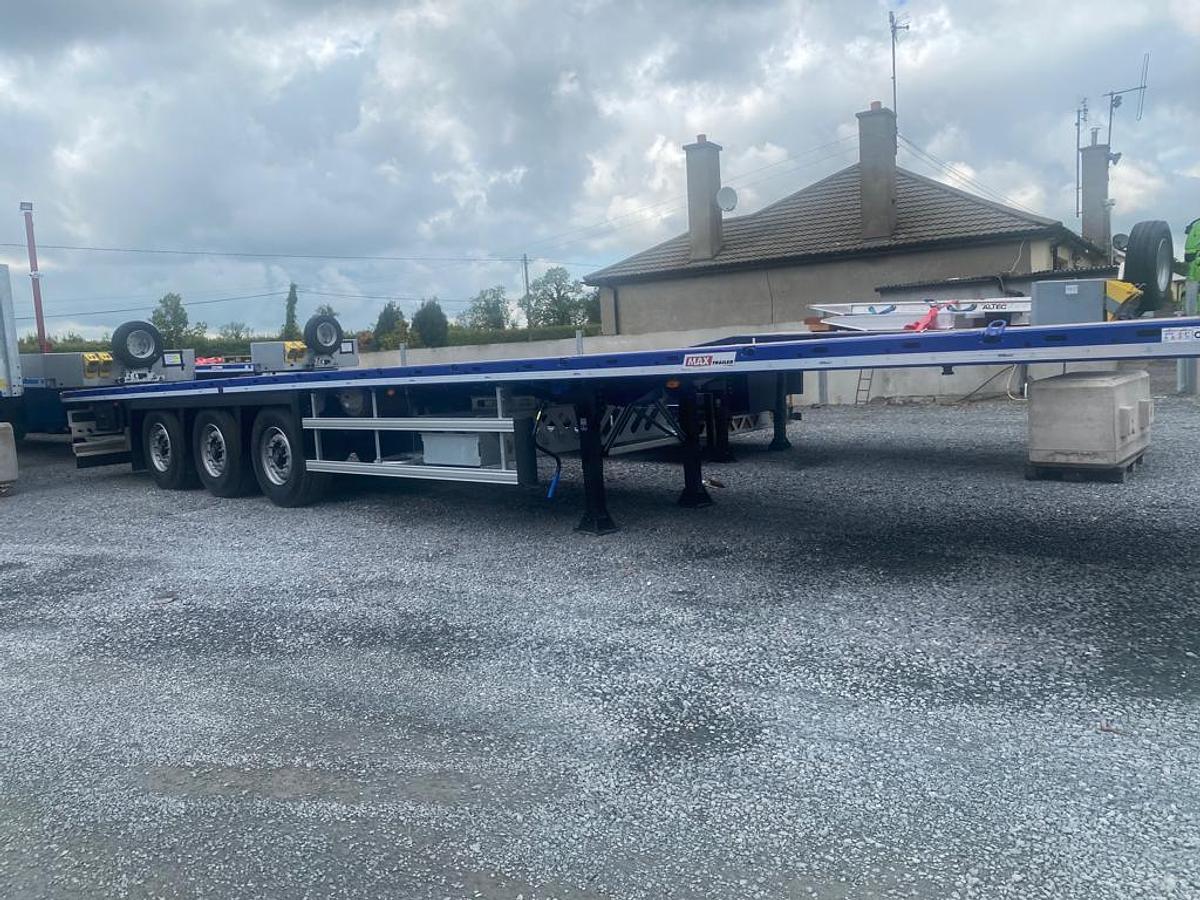 Used MAX Trailer Flat Trailer.