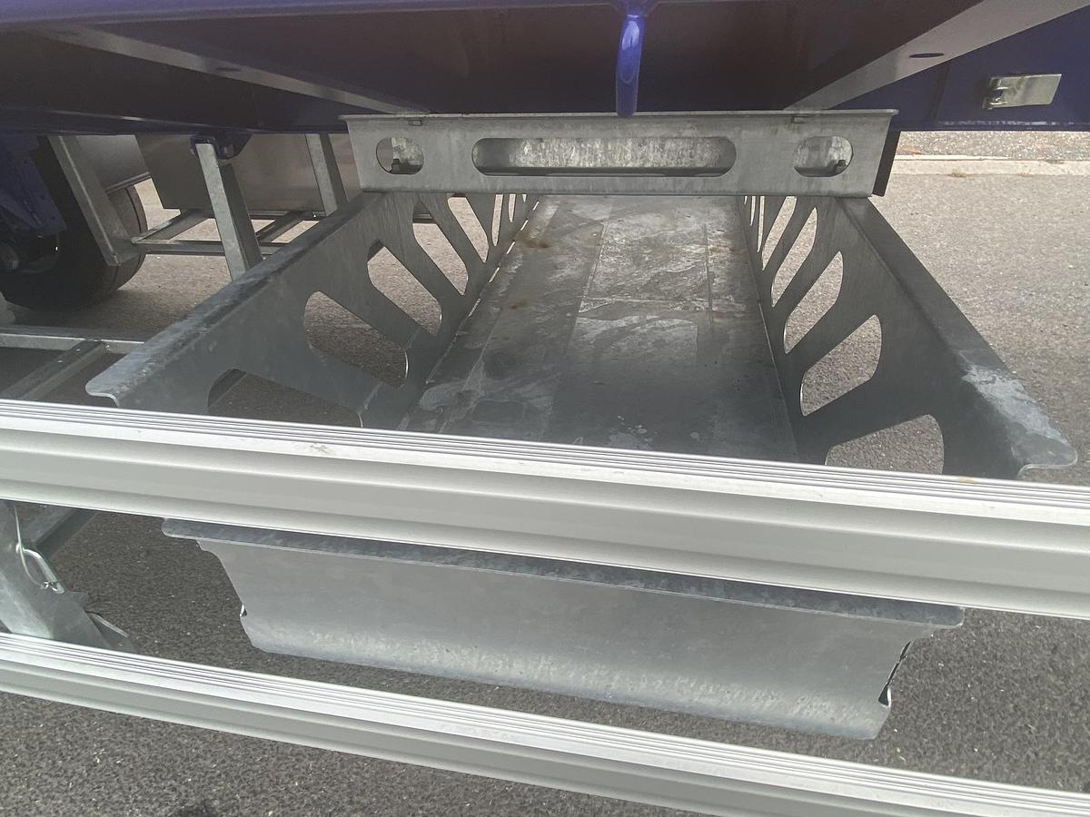 NEW MAX210 POWER STEERED EXTENDABLE