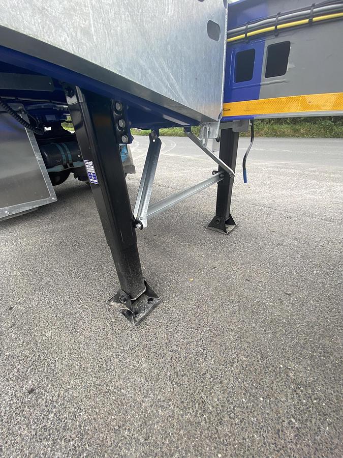 NEW MAX210 POWER STEERED EXTENDABLE