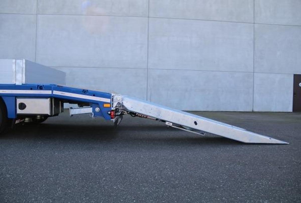 MAX300 drawbar trailer