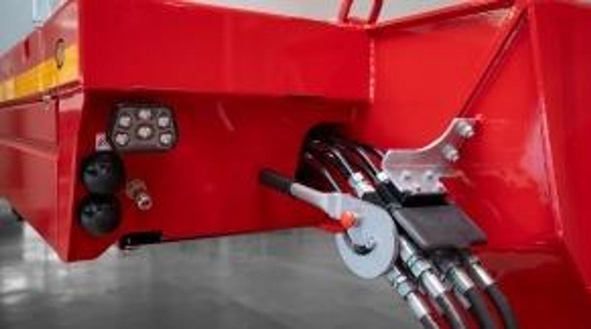 MAX710 lowbed trailer