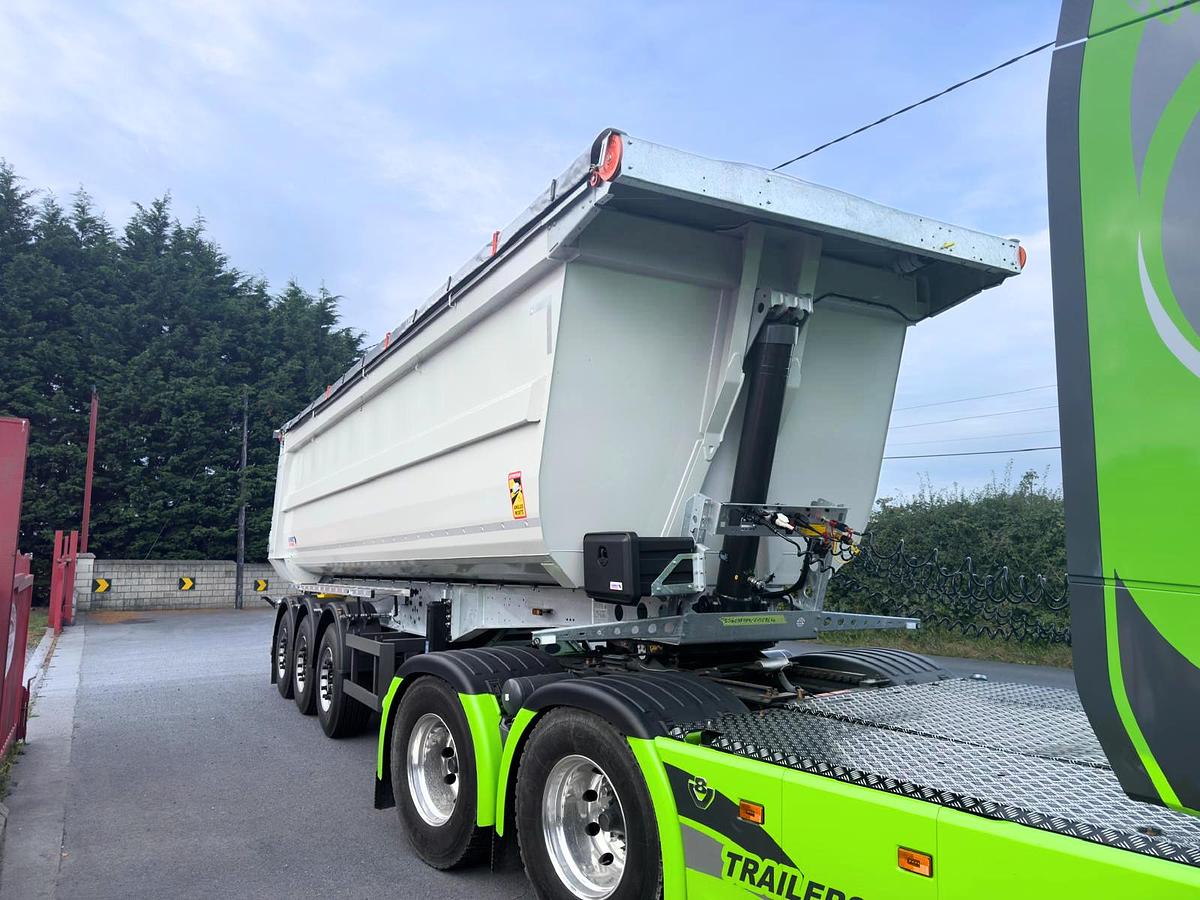 2026 SCHMITZ TIPPING TRAILER