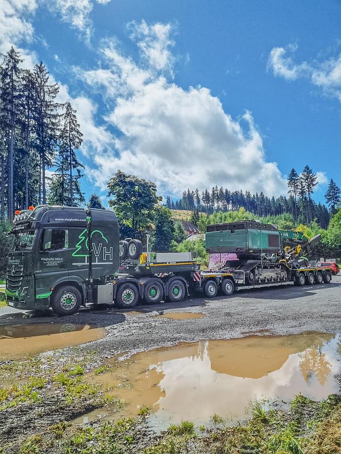 MAX710 lowbed trailer