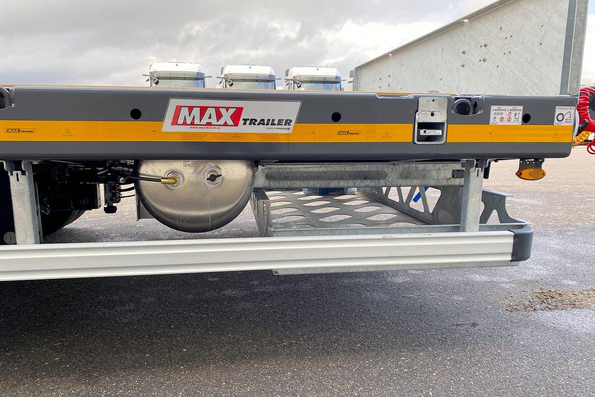 Used NEW MAX Trailer, Draw Bar Low Loader