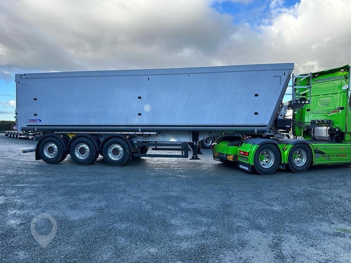 NEW Schmitz 70 Cubic YD Bulker