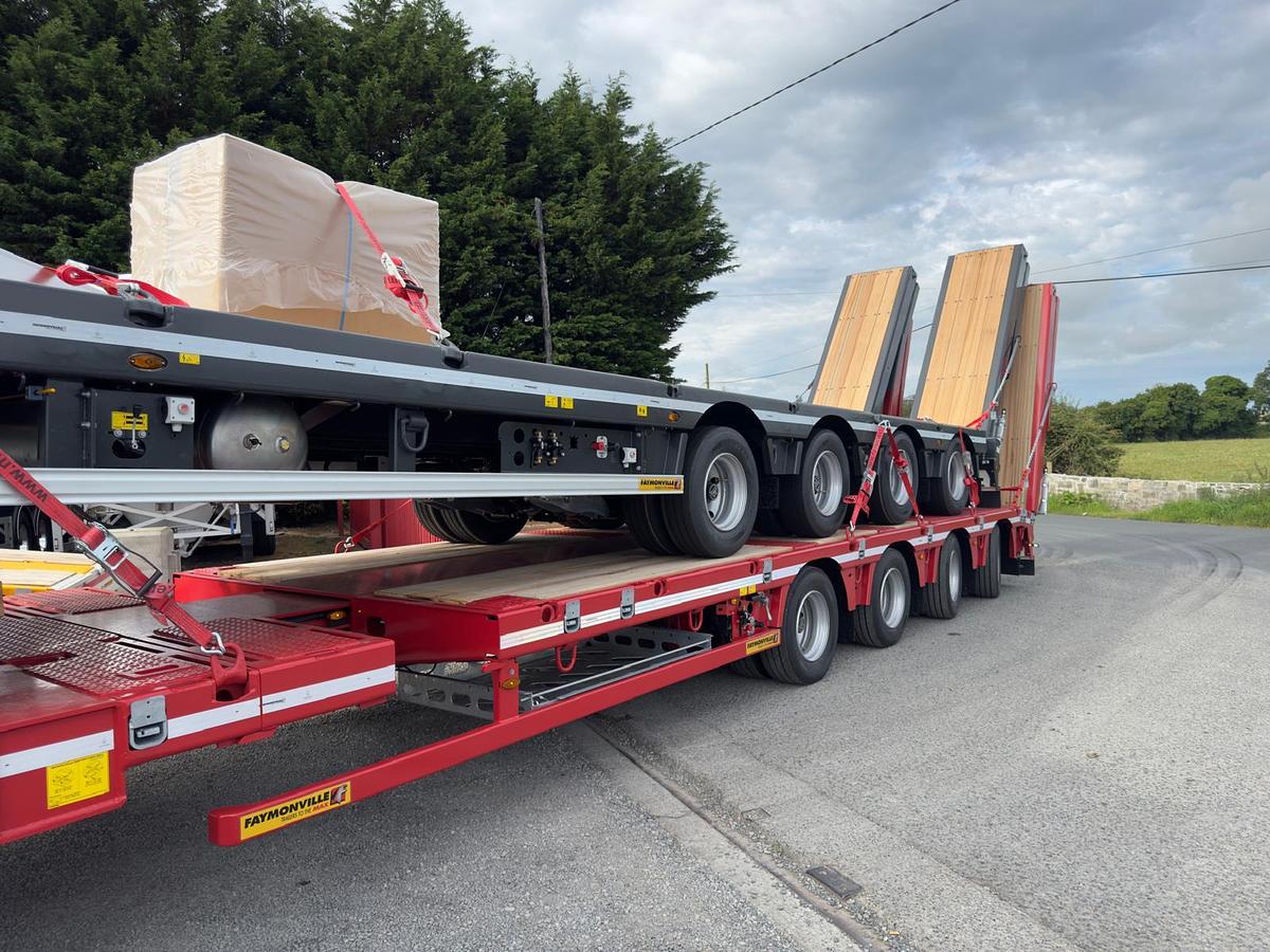 Used NEW Faymonville 4 Axles