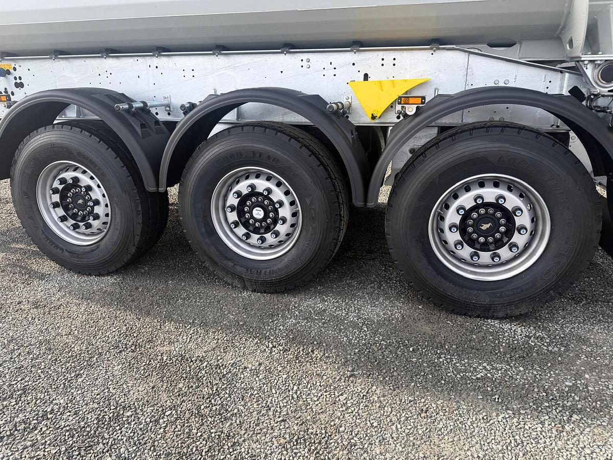 2026 SCHMITZ Schmitz 8.2m