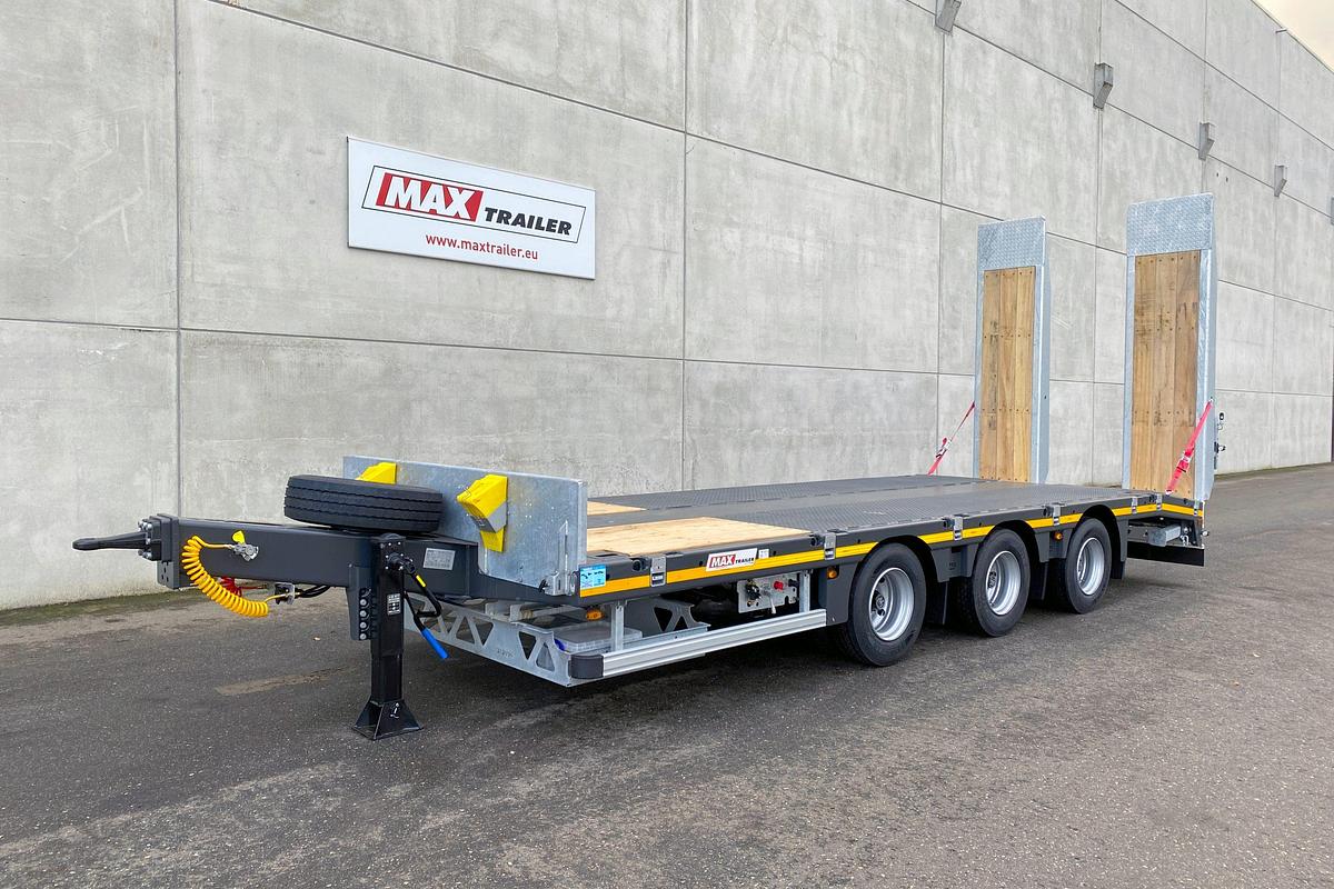 Used NEW MAX Trailer, Draw Bar Low Loader