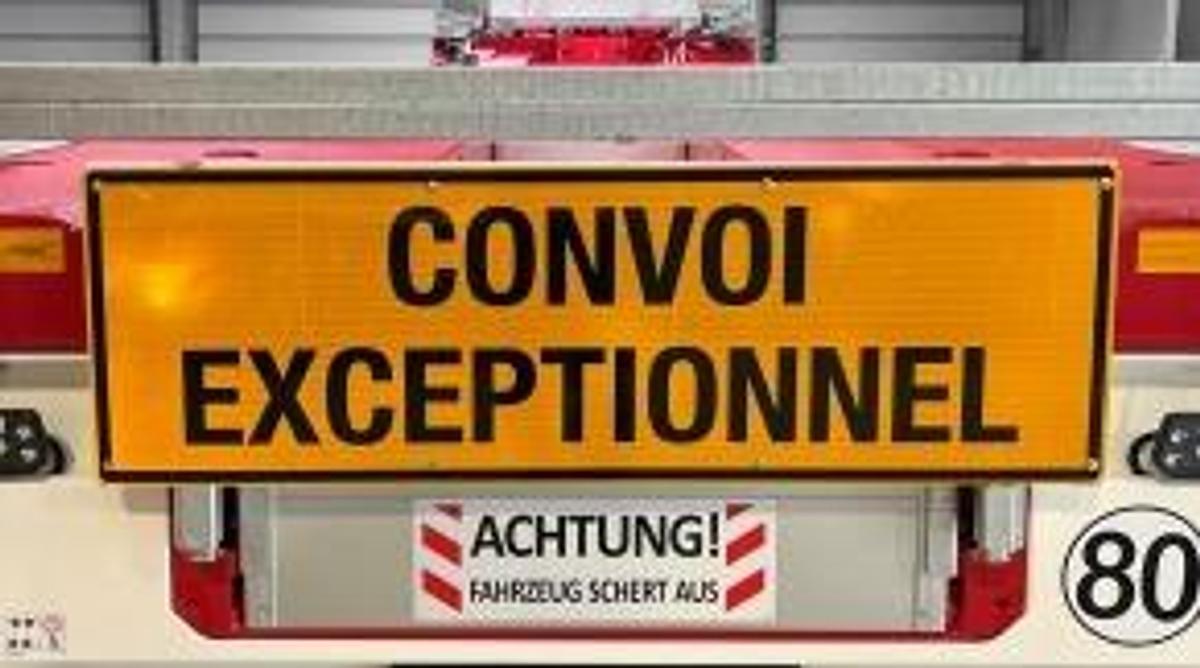 MAX710 lowbed trailer