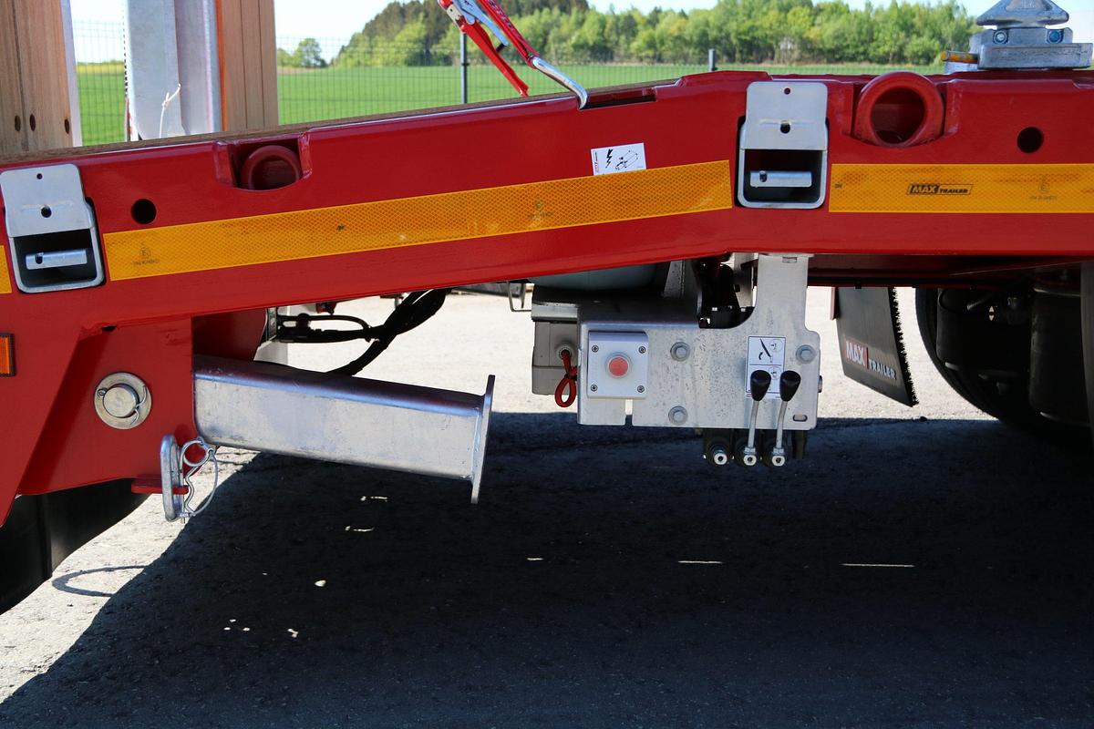 Used NEW MAX Trailer, Draw Bar Low Loader