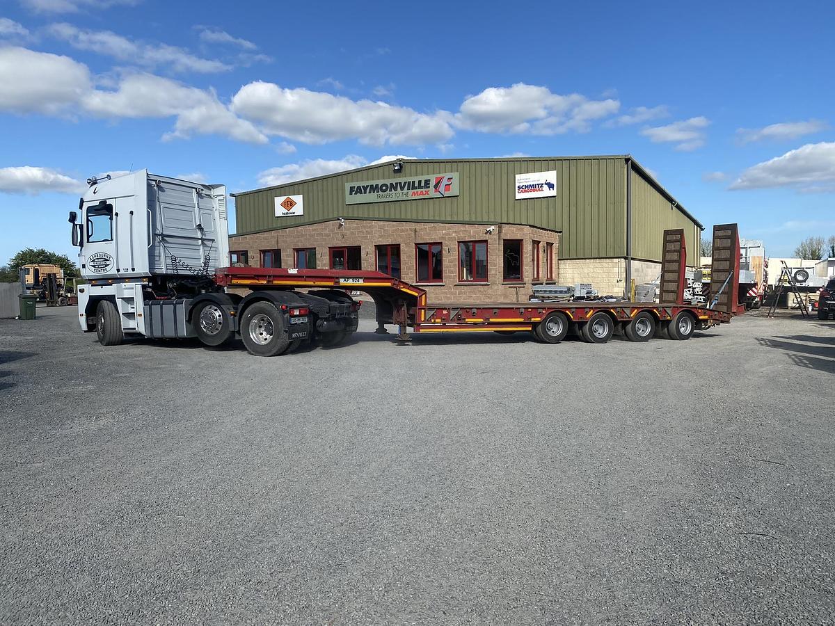 Used 2010 Dennison 4 axle step frame low loader