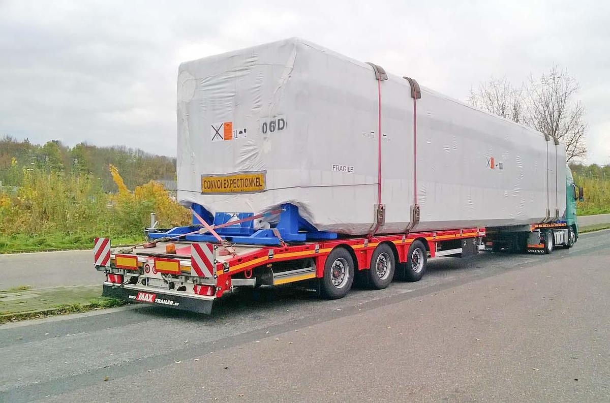 MAX200 flatbed trailer