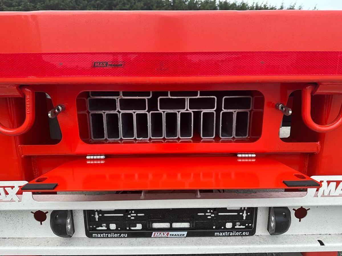 NEW FAYMONVILLE MAX FLAT TRAILER