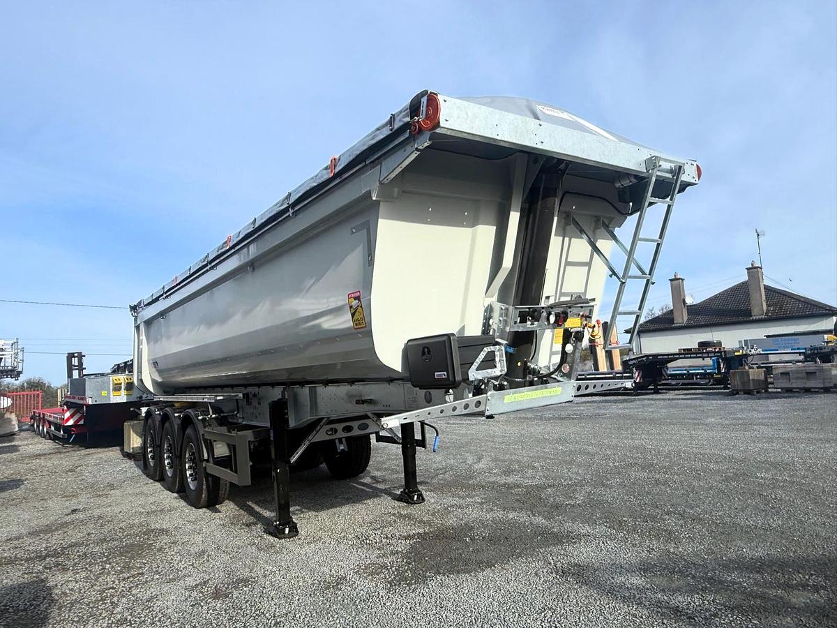 2026 SCHMITZ Schmitz 8.2m