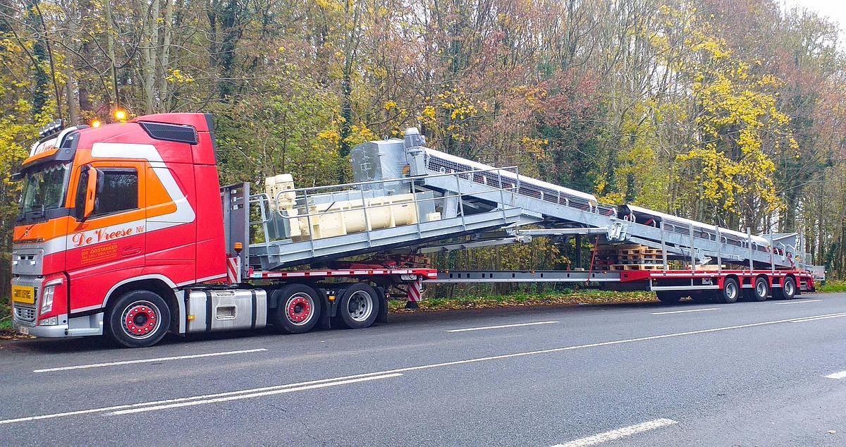 MAX200 flatbed trailer