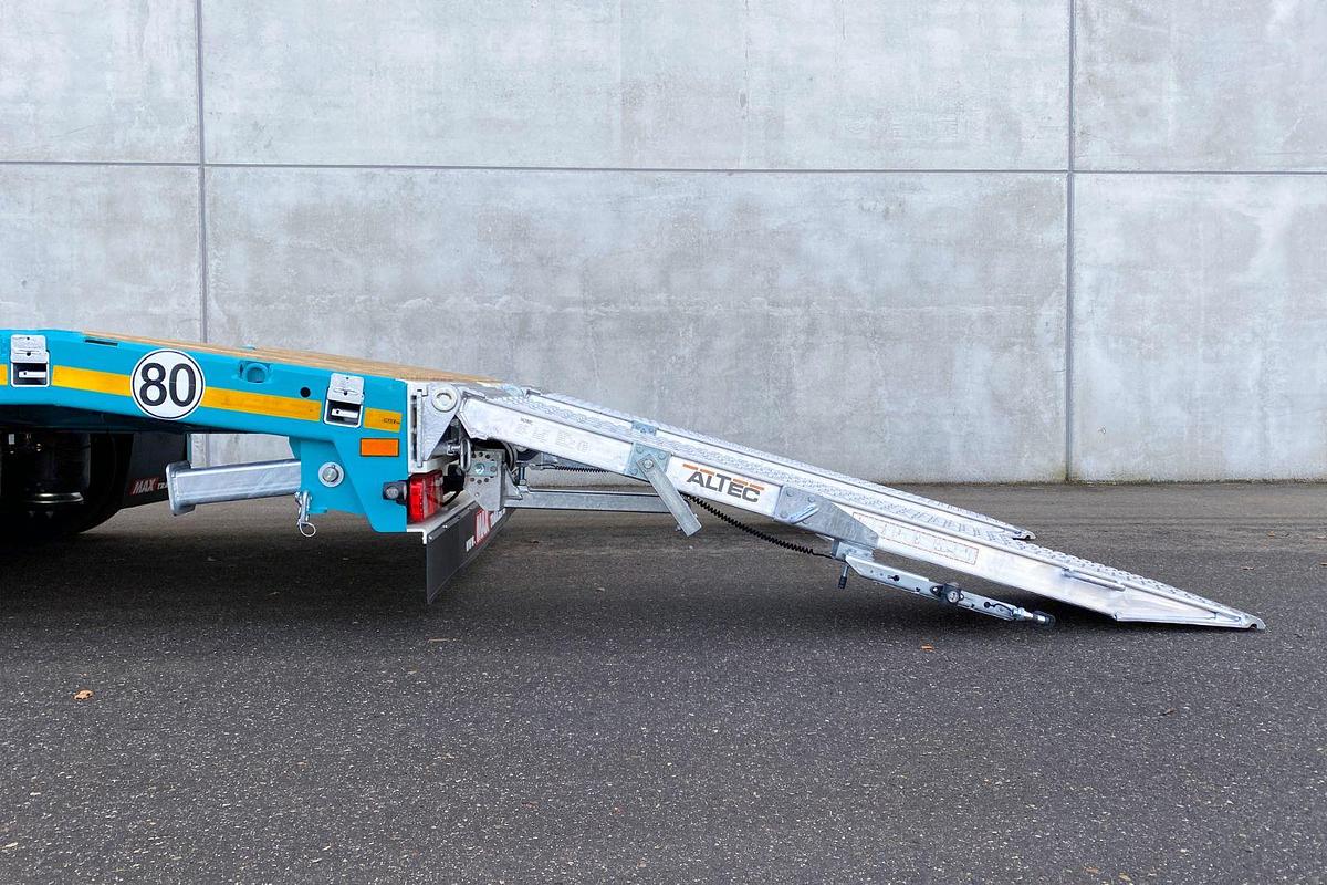 Used New Unused MAX Trailer MAX300