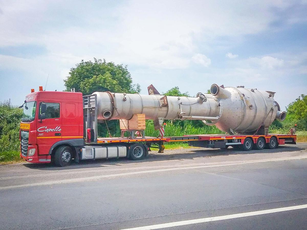 MAX200 flatbed trailer