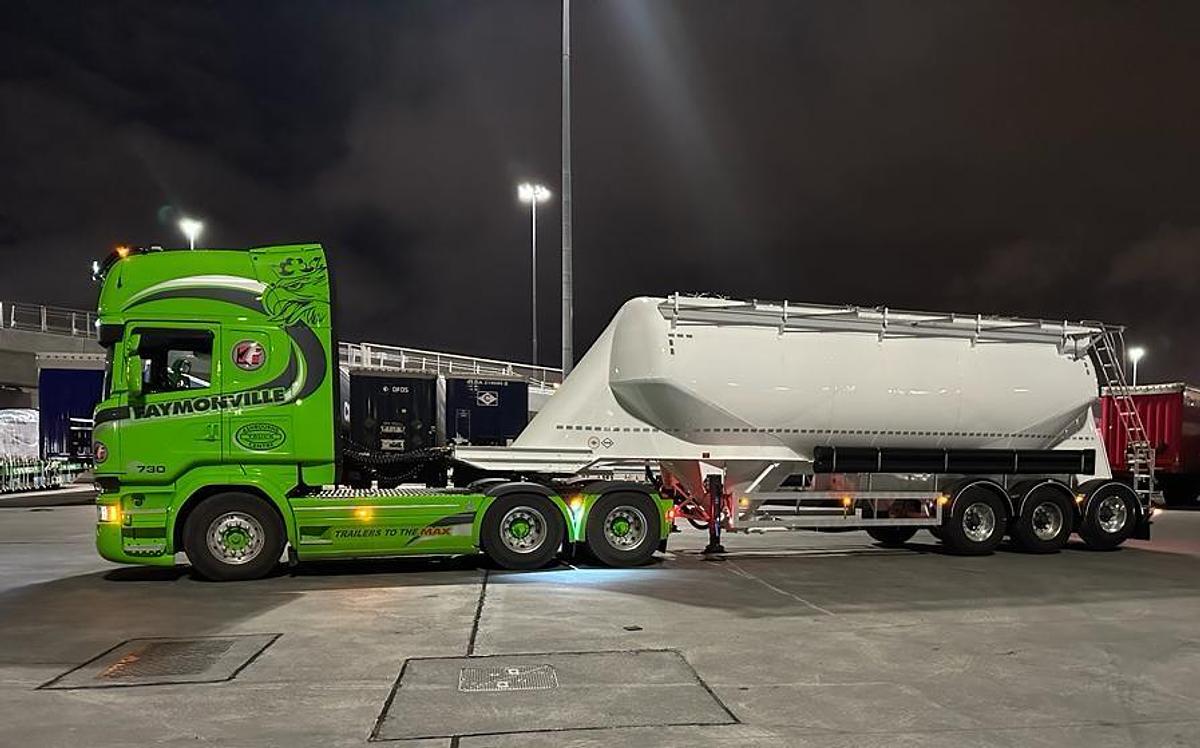 Used New Unused Feldbinder Bulk Silo Tanker