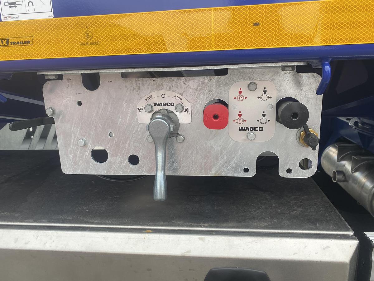 NEW MAX210 POWER STEERED EXTENDABLE