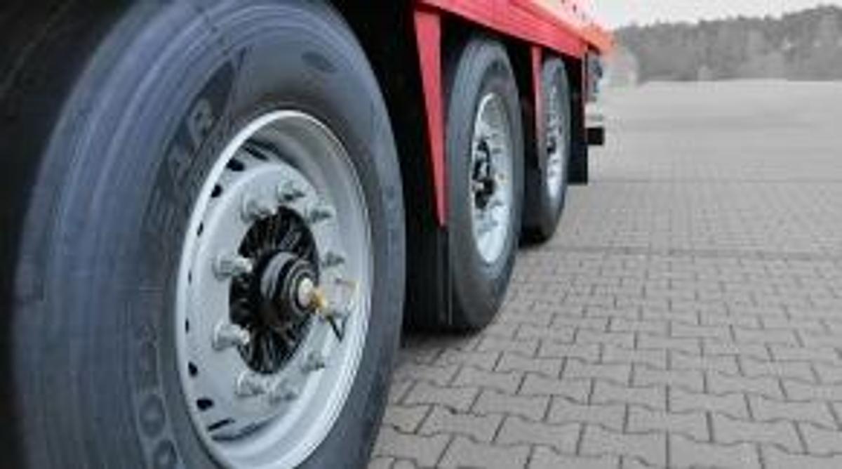 MAX200 flatbed trailer