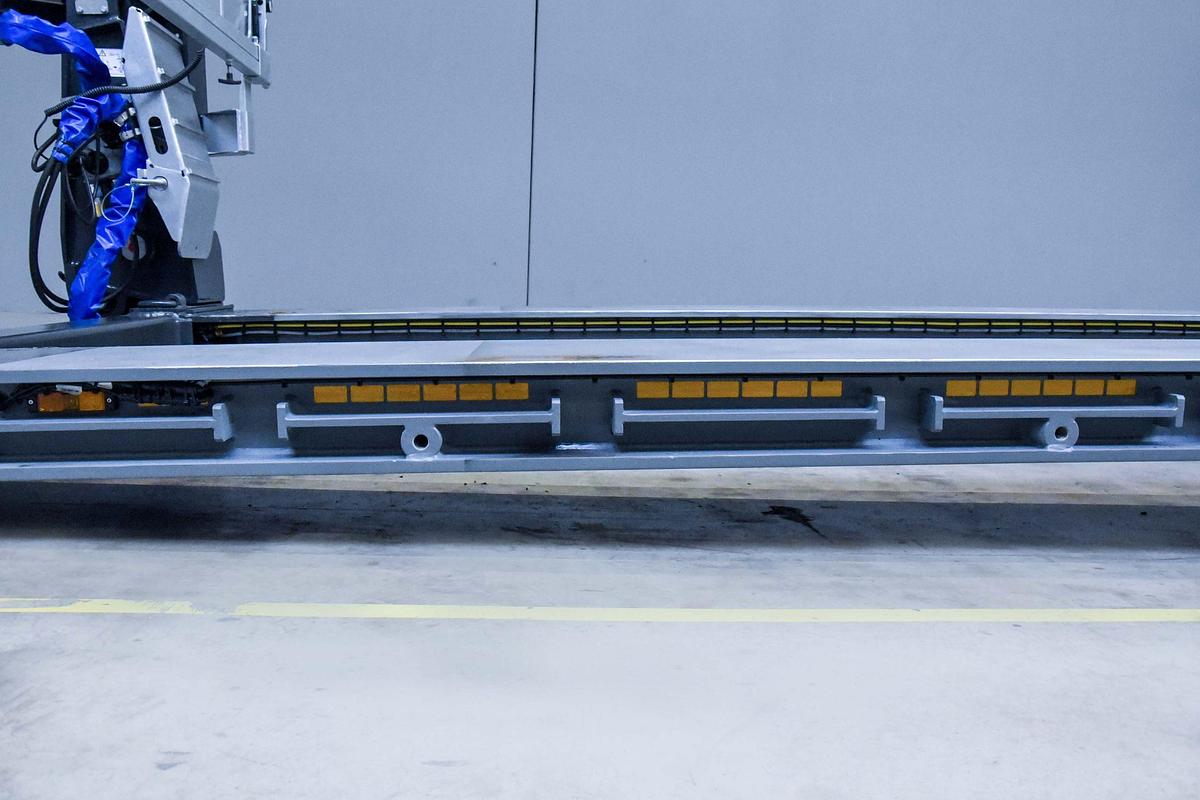 Faymonville MAX Trailer MAX510 3 axle low bed