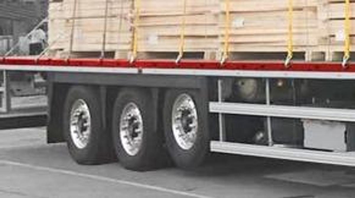MAX200 flatbed trailer