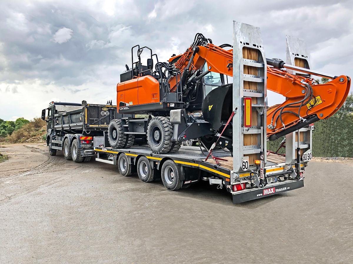 MAX300 drawbar trailer