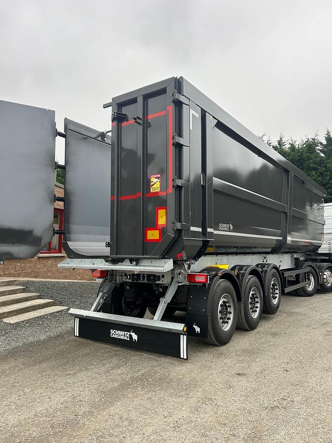 NEW SCHMITZ 10.5m STEEL SCRAP BULK TIPPING TRAILER 