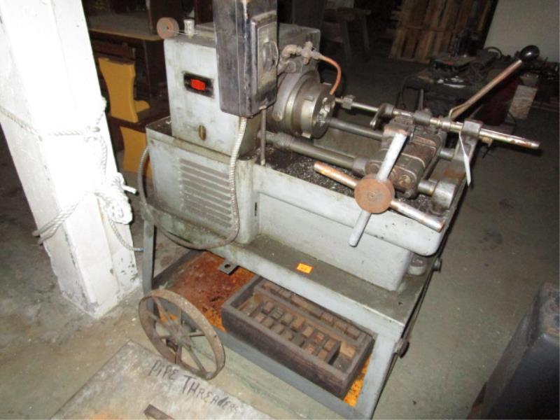 Used 2 1/4" Oster Mdl. 582 Bolt Threader