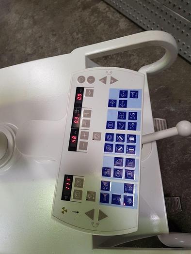 Refurbished SIEMENS SIREMOBIL Iso-C 3-D C-Arm