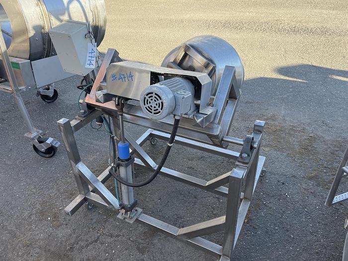 Used Stainless Steel Tilting Mixer with Speed Control