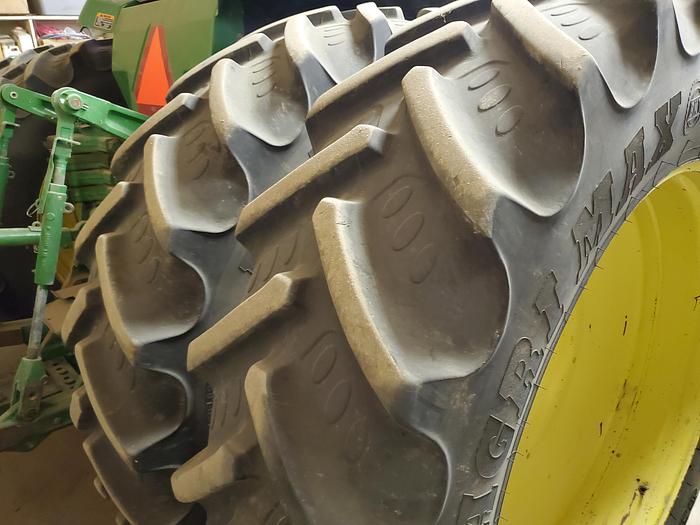 Used John Deere 8300 Tractor w/ 8500 hrs