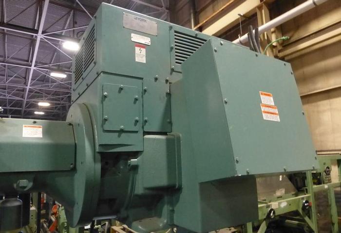 Used YORK MAXE 550 TON CENTRIFUGAL CHILLER MFG. 2013