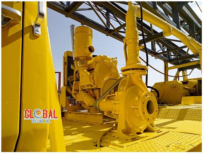 Used Item 0760 : 1976 Speedstar / Ford Water Well Drill Truck