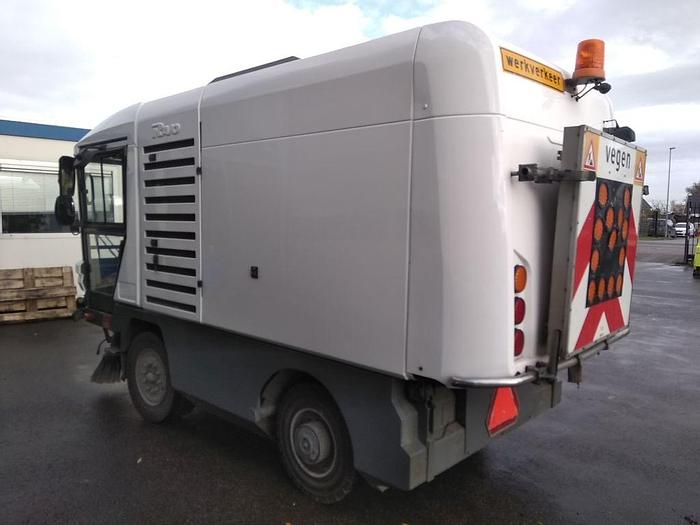 Gebruikt 2011 RAVO 530 STH