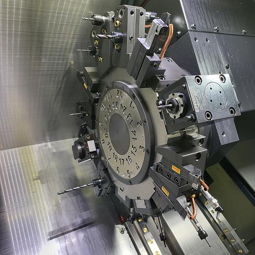 Used 2021 DOOSAN LYNX 2100LSYA Live Tooling / Y-Axis / SubSpindle/ Bar Feeder CNC Lathe ***Low Hours***