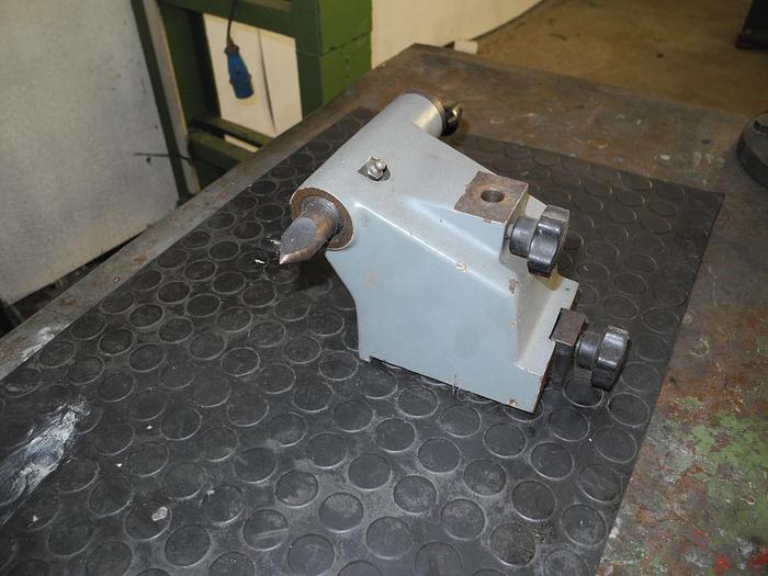 Usato Affilatrice-rettificatrice universale TACCHELLA 40LN