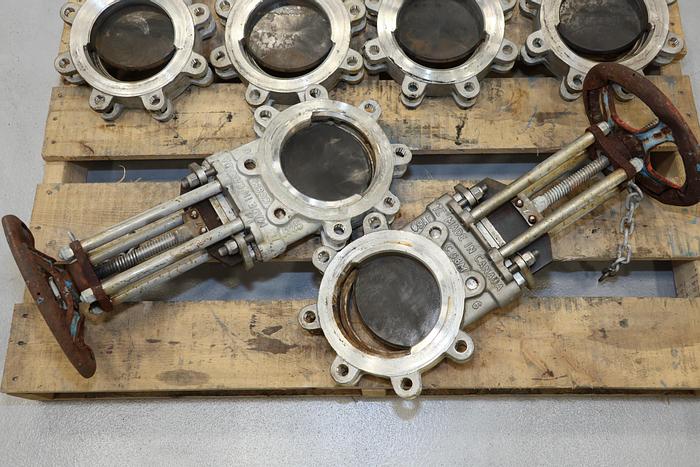 Used True Line 6" Hand Operated Knife Gate Valve # 44198