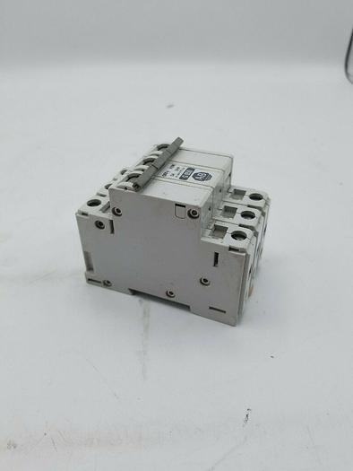 Used ALLEN BRADLEY 1492-CB3 Ser C G 050