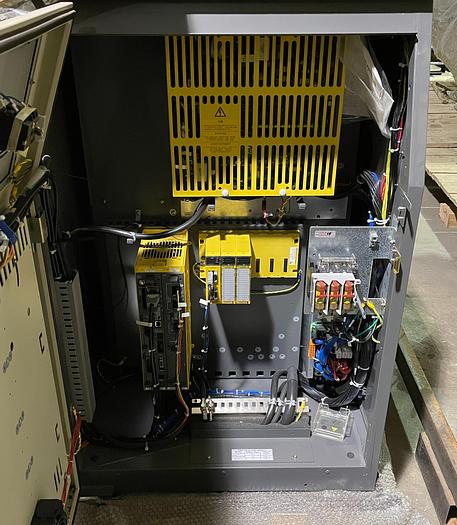 Used FANUC R2000IB/125L ROBOT WITH RJ3iC(R30iA) CONTROL, NEVER USED