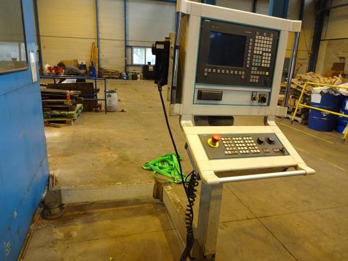 D'occasion TITAN Tour vertical CNC 3 axes avec fraisage