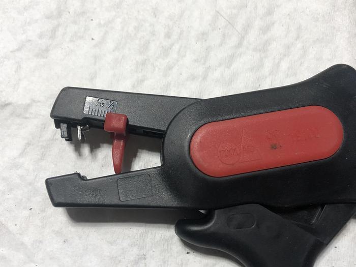 Used S & G Tool-Aid 19100 Self-Adjusting Wire Stripper(C2)