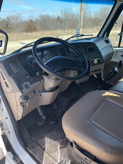 Used 2005 Sterling with Cleasby 41' Roofing Conveyor. Clean, Low Miles