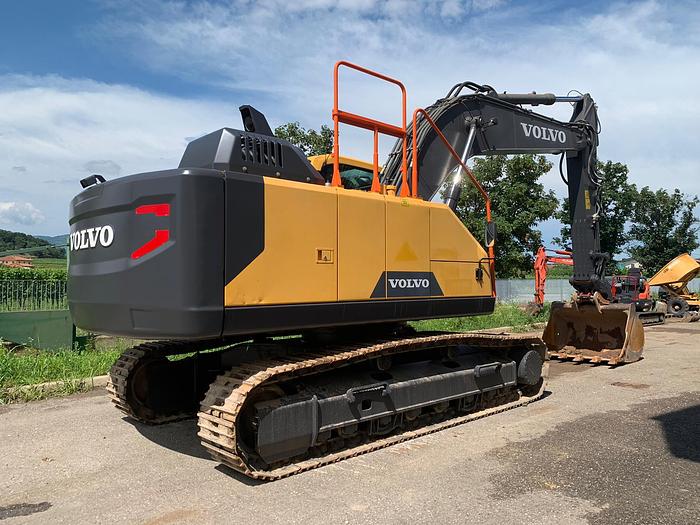 Usato 2016 Volvo EC220E