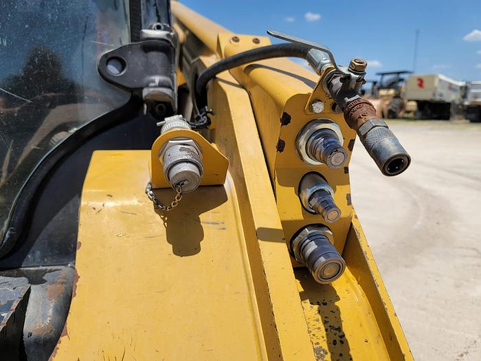 Used 2014 Caterpillar 262D