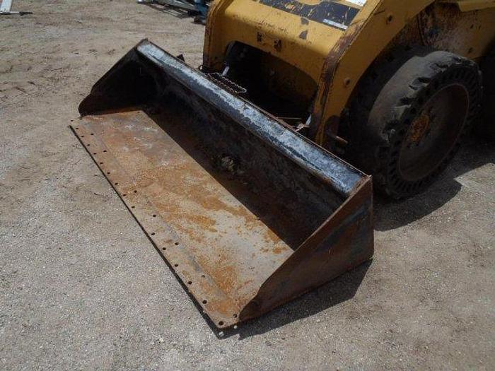 Used 2003 Caterpillar 236 Skid Steer