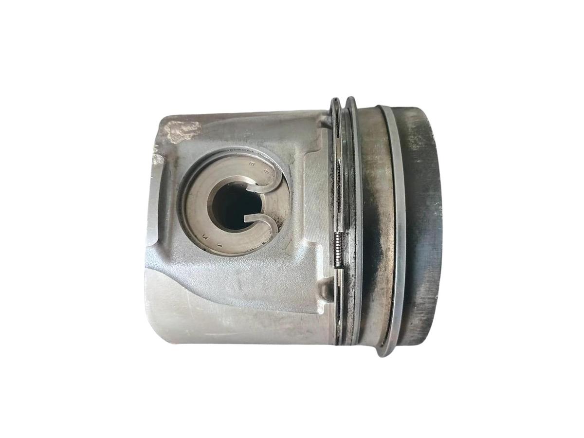 Pistão Mahle 135L44