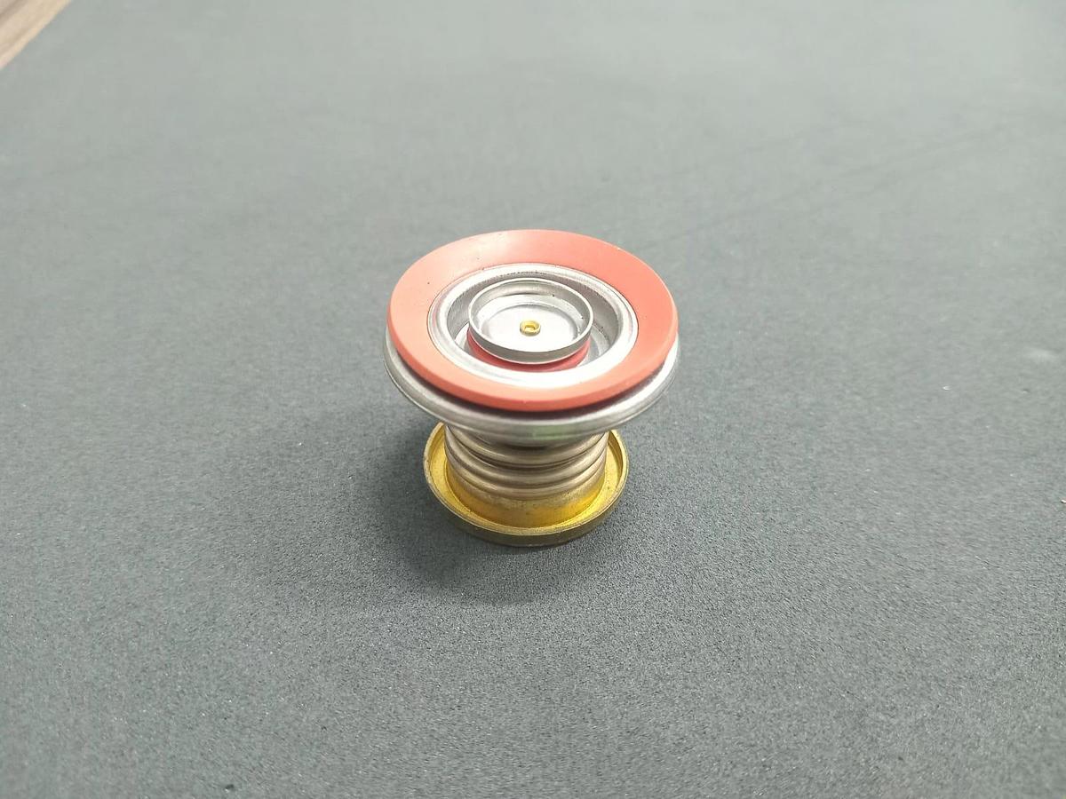 Usado Válvula de Alívio de Pressão do Radiador 5S-1218