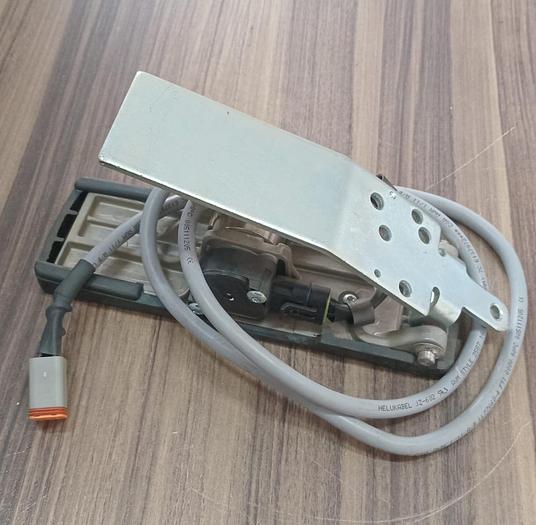 Pedal do Acelerador Atlas Copco 5574075100